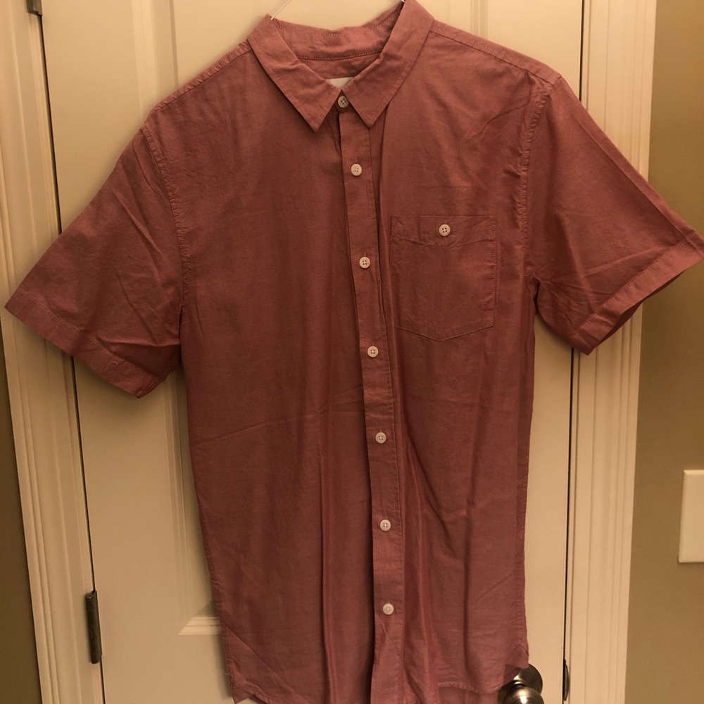 Men’s Short Sleeve Button Down